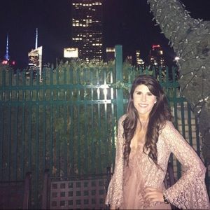 Impressions Blush Lace Eyelash Top